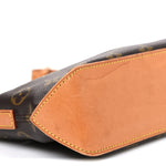 Monogram Trotteur