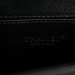 Caviar Quilted Medium Boy Flap Black