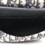 Oblique Medium Bobby Flap Blue