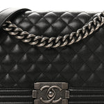 Caviar Quilted Medium Boy Flap Black