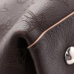Mahina Carmel Hobo Chocolate