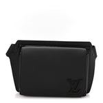 Grained Calfskin Aerogram Takeoff Sling Black