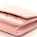 Caviar Quilted Wallet on Chain WOC Light Pink