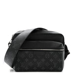 Taiga Monogram Eclipse Outdoor Messenger Black
