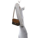 Reverse Monogram Pochette Metis
