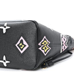 Monogram Giant Wild at Heart Neverfull MM Black