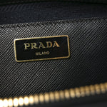 Saffiano Medium Galleria Double Zip Tote Black