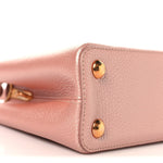 Metallic Taurillon Capucines BB Pearly Pink