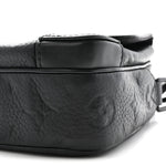 Taurillon Monogram Steamer Messenger Black