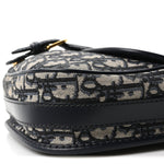 Oblique Medium Bobby Flap Blue