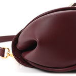 Vitello Virtus Small Shoulder Bag Burgundy
