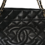 Caviar Quilted CC Timeless Soft Tote Black