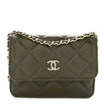 Lambskin Quilted Clutch With Chain Green