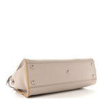 Vitello Seta Burro Medium Peekaboo Iconic Satchel Grigio Polvere Mattone