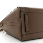 Shiny Lord Calfskin Medium Antigona Brown