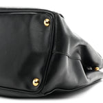 Saffiano Medium Galleria Double Zip Tote Black