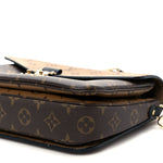 Reverse Monogram Pochette Metis
