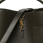 Shiny Calfskin Le 37 Bucket Bag Deep Musk