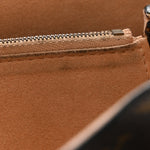 Monogram Flandrin Black