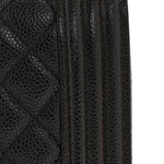 Caviar Quilted Medium Boy Flap Black