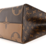 Reverse Monogram Giant Onthego MM