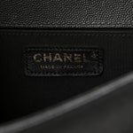 Caviar Quilted Medium Boy Flap Black