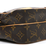 Monogram Amazone