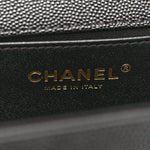 Caviar Quilted Medium Boy Flap Black