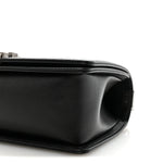 Caviar Quilted Medium Boy Flap Black