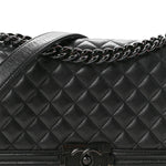 Caviar Quilted Medium Boy Flap So Black