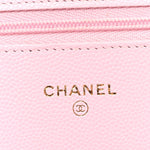 Caviar Quilted Wallet on Chain WOC Light Pink