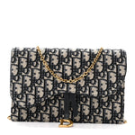 Oblique Saddle Chain Pouch Blue