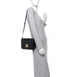 Shiny Calfskin Medium Triomphe Black