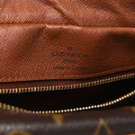 Monogram Nil 28