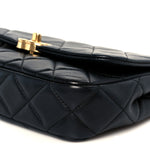 Lambskin Quilted  Pearl  Flap Black