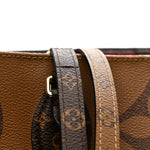 Reverse Monogram Giant Onthego GM