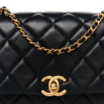 Lambskin Quilted  Pearl  Flap Black