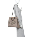 Vitello King Plexiglass Logo Embossed Medium Fendi Sunshine Shopper Tote Tortora