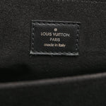 Reverse Monogram Pochette Metis