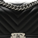 Lambskin Chevron Quilted Medium Boy Flap Black