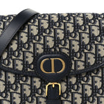Oblique Medium Bobby Flap Blue