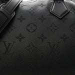 Calfskin Monogram Speedy P9 Bandouliere 40 Ultra Black