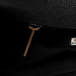 Caviar Quilted New Medium Boy Flap Black