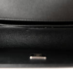 Caviar Quilted Medium Boy Flap Black