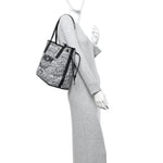 Visetos Medium Liz Reversible Shopper Tote Black