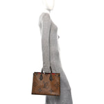 Reverse Monogram Giant Onthego MM