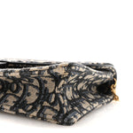 Oblique Saddle Chain Pouch Blue