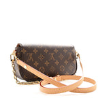 Monogram Ivy Wallet On Chain