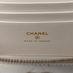 Caviar Quilted Crystal Hearts Small Vanity Case With Chain White