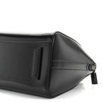 Shiny Lord Calfskin Medium Antigona Black